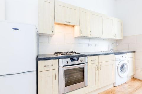 2 bedroom flat to rent, London N7