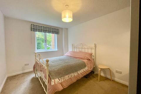 1 bedroom flat to rent, Caunter Road, Newbury RG14