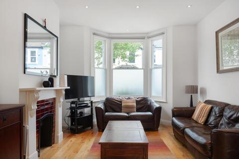 94 Burnthwaite Road, London, SW6 5BG