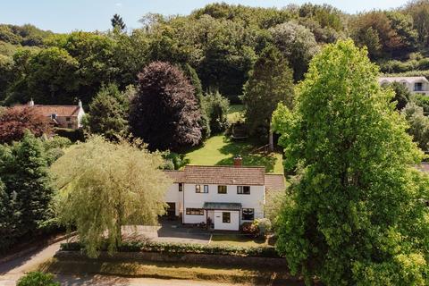 4 bedroom detached house for sale, Rickford Rise, Burrington