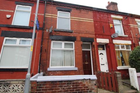 2 bedroom terraced house to rent, Hawthorn Street, Gorton, MANCHESTER, M18