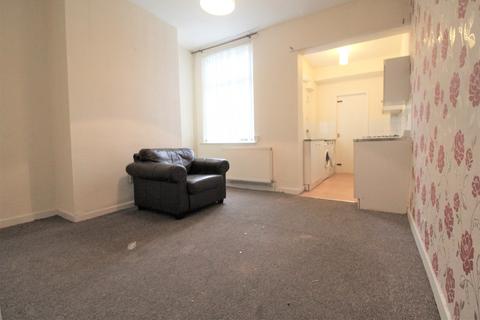 2 bedroom terraced house to rent, Hawthorn Street, Gorton, MANCHESTER, M18