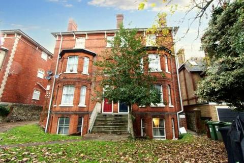 1 bedroom flat for sale, Buckland Hill, Maidstone, Kent, ME16 0SB