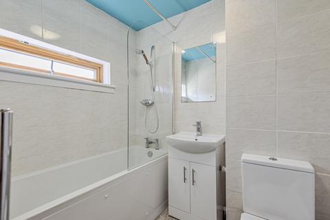 67 Stoneycroft Close, London, SE12 0SN