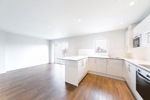 1 bedroom apartment to rent, Emerald House, 1b Claremont Avenue, New Malden, Surrey