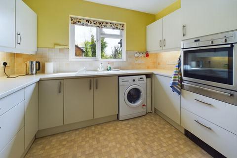 2 bedroom retirement property for sale, Balcombe Road, Haywards Heath, RH16