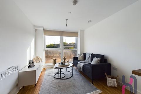 2 bedroom flat for sale, Manchester Waters, 3 Pomona Strand, Old Trafford, M16