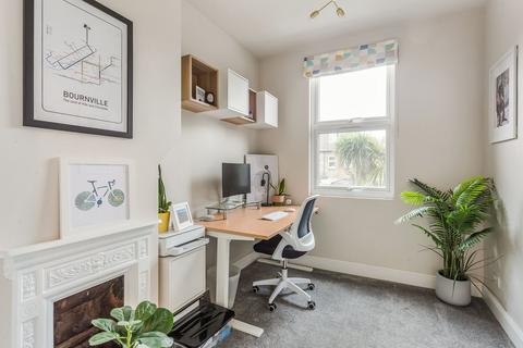 59 Westfield Road, London, W13 9JJ
