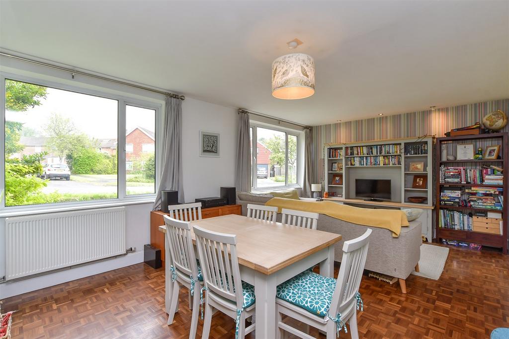 Lockitt Way, Kingston, Lewes, East... 3 bed detached house for sale £