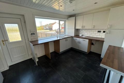 3 bedroom terraced house to rent, Dundee DD3