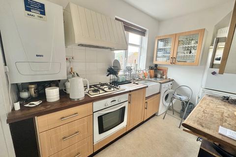 3 bedroom flat for sale, Rose Walk Close, Newhaven