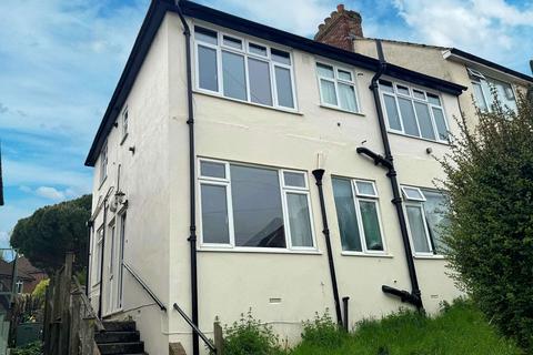 3 bedroom flat for sale, Rose Walk Close, Newhaven