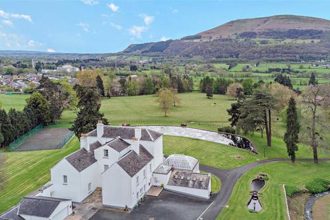 6 bedroom detached house for sale, Llanwenarth, Abergavenny, Monmouthshire, NP7