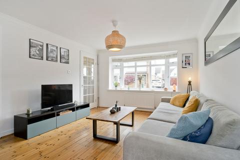 22 Blackchapel Close, Edinburgh, EH15 3SJ