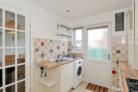 22 Blackchapel Close, Edinburgh, EH15 3SJ