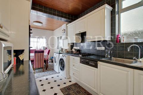 3 bedroom semi-detached house for sale, Burnley Road, London, NW10