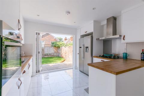 3 bedroom semi-detached house for sale, Oxford Road, Guildford, GU1