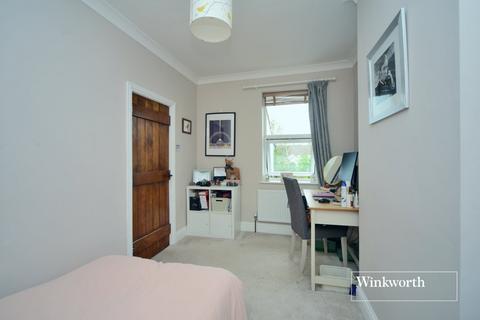 196 Washington Road, Worcester Park, KT4 8JJ