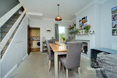 196 Washington Road, Worcester Park, KT4 8JJ