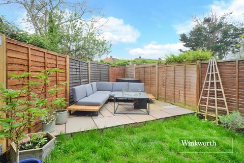 196 Washington Road, Worcester Park, KT4 8JJ