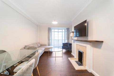 3 bedroom flat to rent, Gloucester Place London NW1
