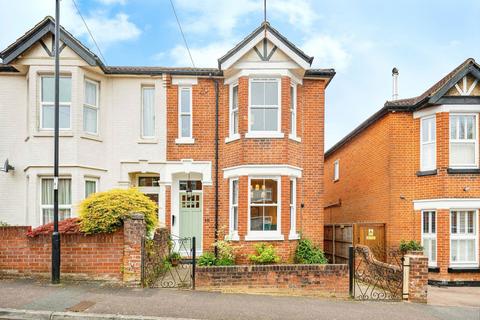 3 bedroom semi-detached house for sale, Maple Road, Southampton SO18