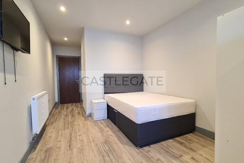 Studio to rent, Renaissance Works, New Street, Huddersfield, HD1 2UD