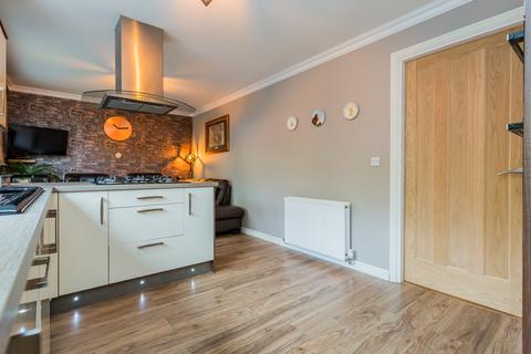 5 Gatehead Crescent, Bishopton, PA7 5QP