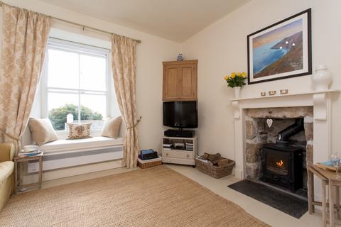 1 bedroom flat for sale, Turnpike Hill, TR17 0AY