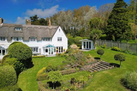 Maryland Cottage Cliff Road, Hythe, CT21 5XH
