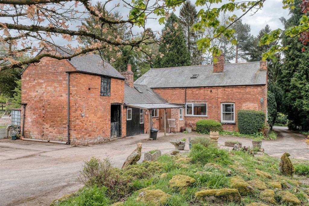 Priory Road, Dodford, Bromsgrove, B61... 4 bed cottage for sale £750,000