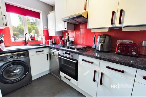 396a Hook Road, Chessington, KT9 1NA
