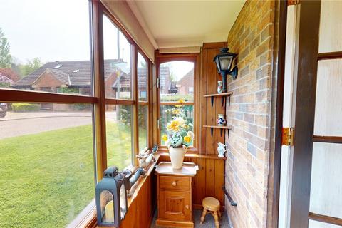 2 bedroom bungalow for sale, Metcalfe Close, Southwell, Nottinghamshire, NG25