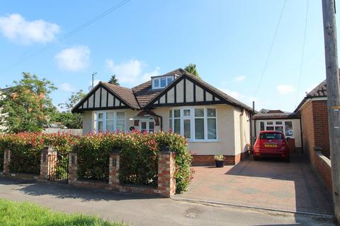 3 bedroom bungalow for sale, Conway, Tickford Street, Newport Pagnell