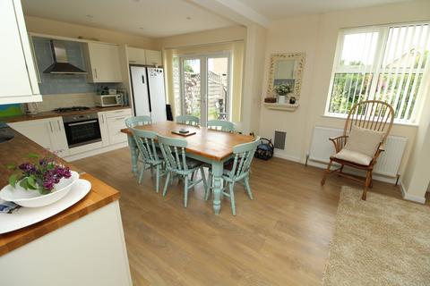 3 bedroom bungalow for sale, Conway, Tickford Street, Newport Pagnell