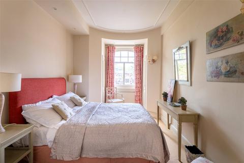 3 bedroom property for sale, Tite Street, Chelsea, London, SW3