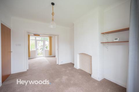 3 bedroom semi-detached house to rent, Kingsway West, Westlands, Newcastle-under-Lyme ST5
