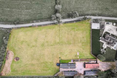 Land for sale, Aldbury - perfectly placed building plot