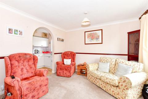 2 bedroom flat for sale, Church Road, Crowborough, East Sussex