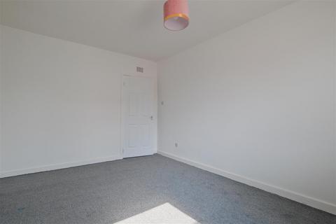 56 Bogside Road, Ashgill, Larkhall, ML9 3AN