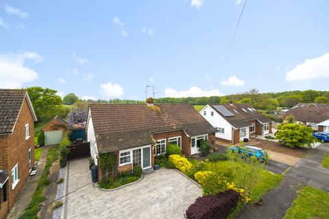 30 Gumbrells Close, Fairlands, Guildford, GU3 3NG