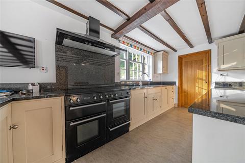 6 bedroom detached house to rent, Basted Mill, Borough Green, Sevenoaks, Kent, TN15