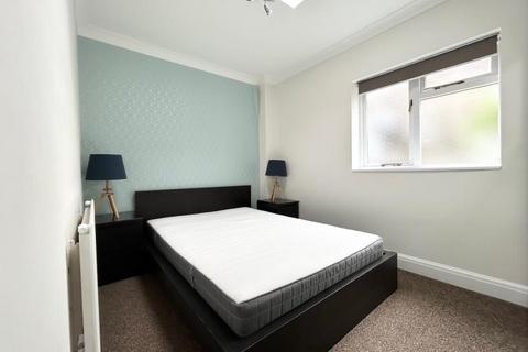 1 bedroom flat to rent, Camden Road, London, NW1