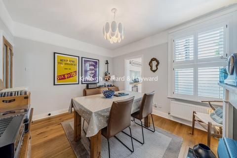 110 Canon Road, Bromley, BR1 2SP