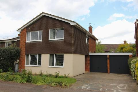 4 bedroom detached house for sale, Paynes Close, Letchworth Garden City, SG6