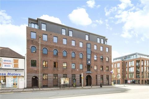 1 bedroom apartment to rent, High Road, Finchley, N12