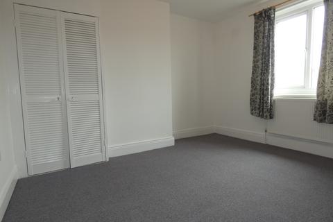 2 bedroom terraced house to rent, Oswin Road, Forest Hall