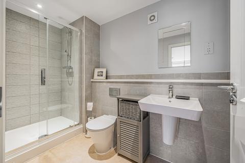 61 Ampthill Way, Faringdon, SN7 7GS