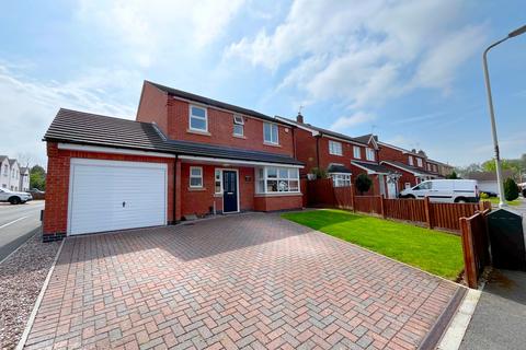 4 bedroom detached house for sale, Hayfield Close, Glenfield LE3