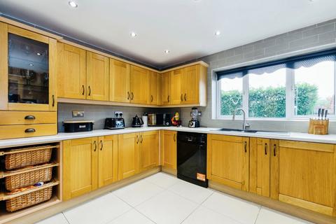 5 bedroom detached house for sale, Dunham Close, Bolton BL5